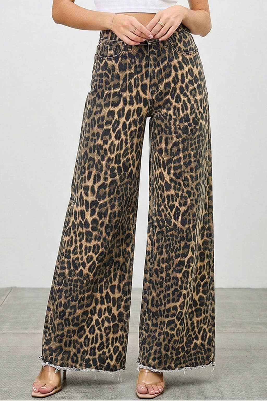 HIGH RISE WIDE LEG LEOPARD JEANS