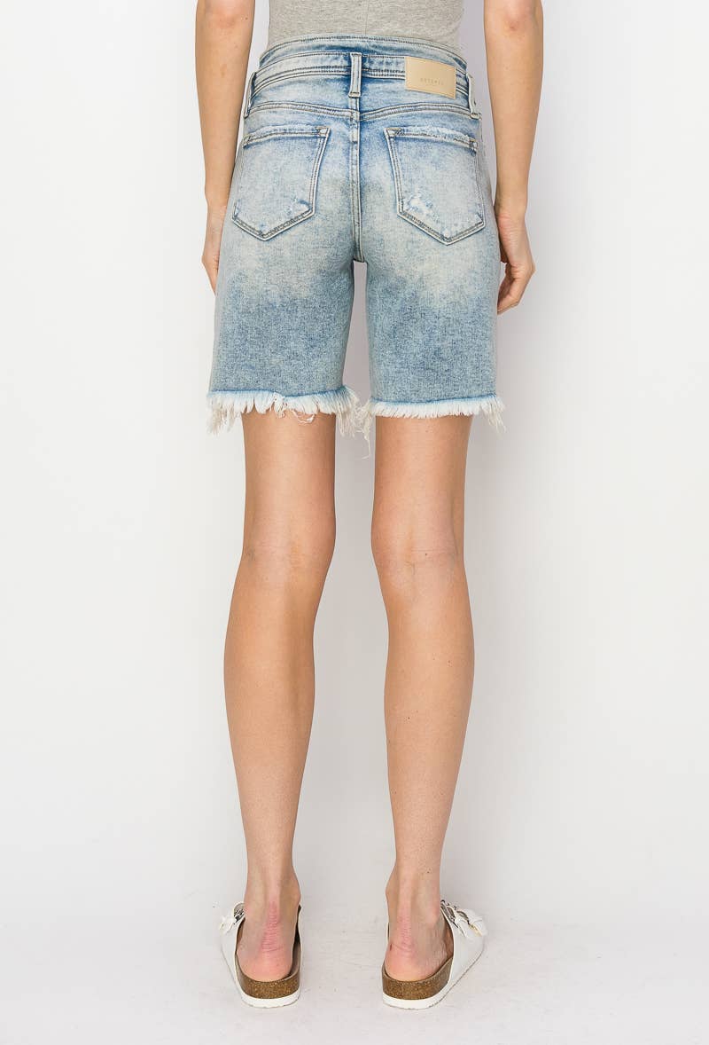 HIGH RISE TULIP WAIST BAND BERMUDA JEAN SHORT