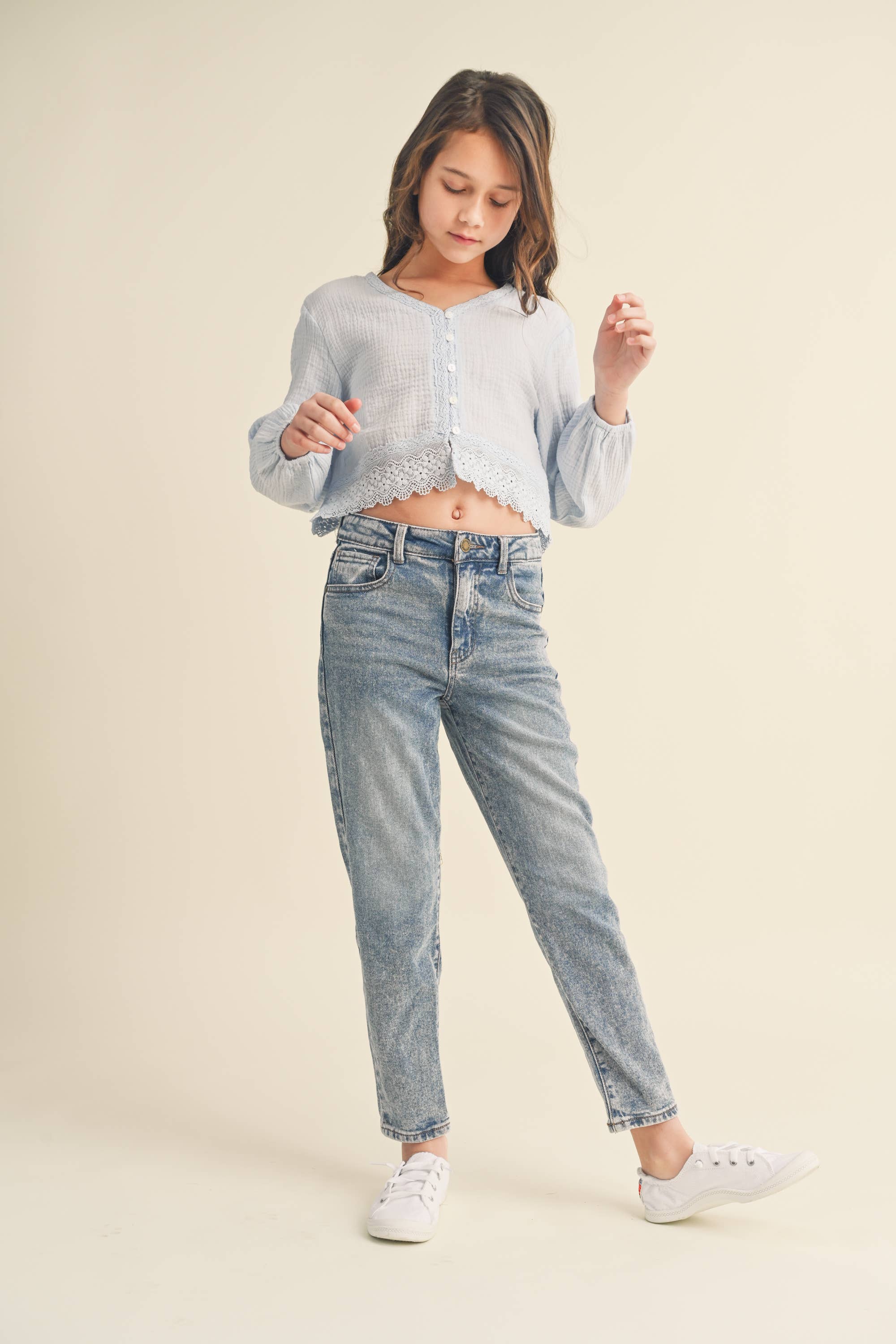 TWEEN KIDS GIRLS LONG SLEEVE BUTTON DOWN CROPPED TOP (7-14)