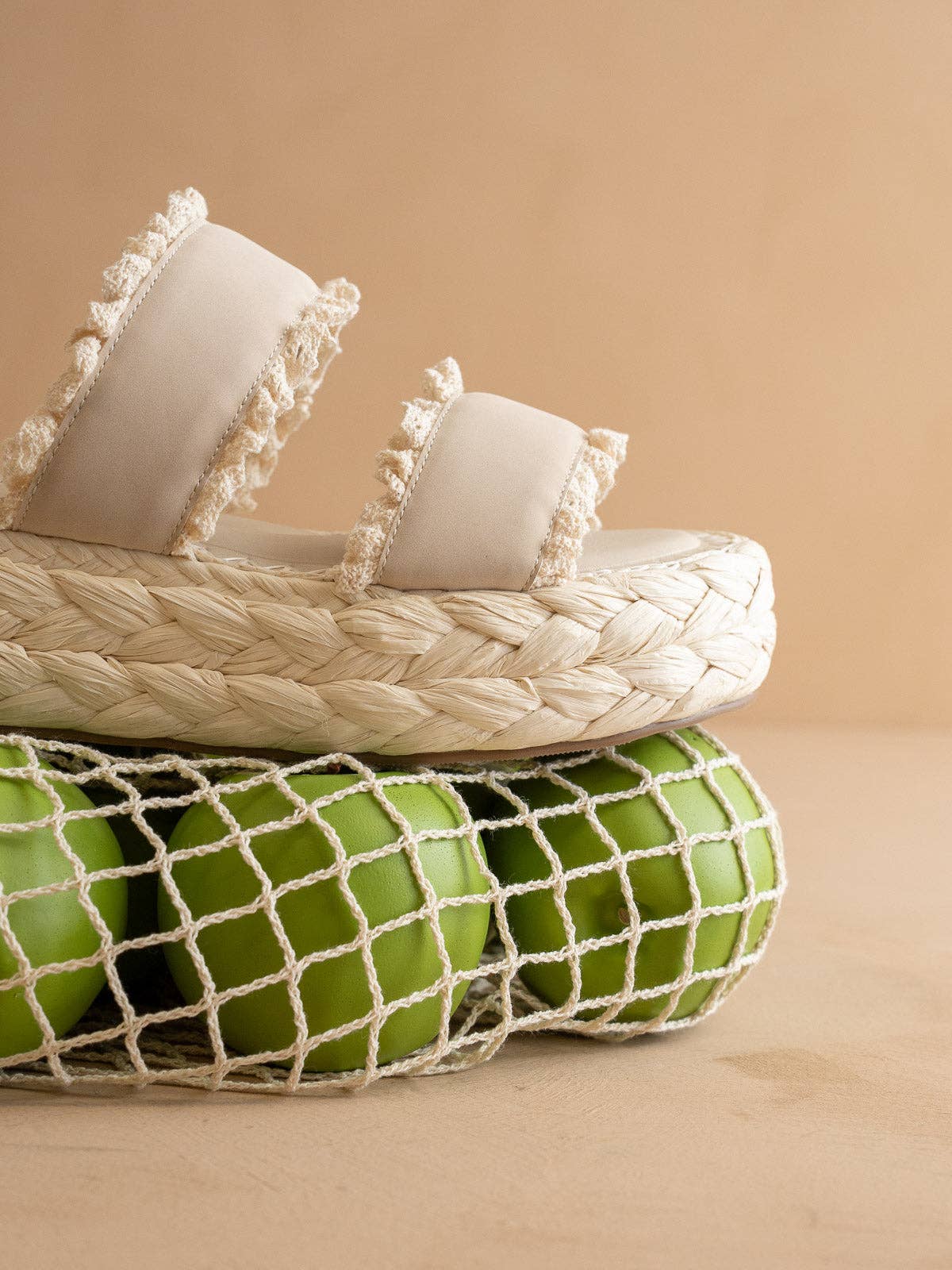 The Polly | Cream Ruffle Strap Raffia Platform Slide Sandal