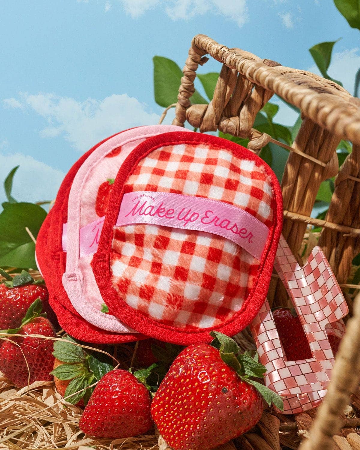 Strawberry Fields 7-Day Set | Limited Edition Makeup Eraser