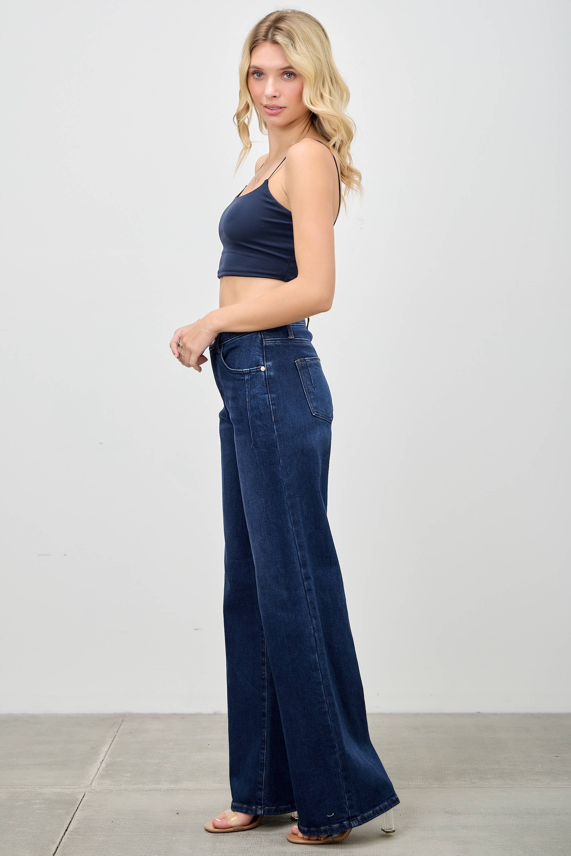 HIGH RISE WIDE LEG JEAN WITH DOUBLE BUTTONS