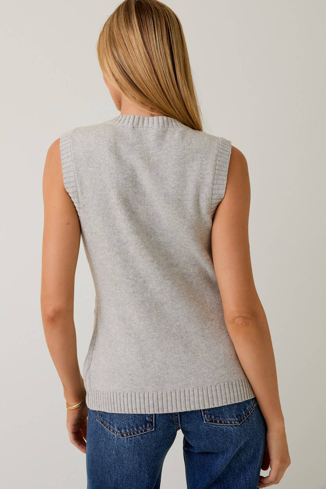 BUTTON DOWN KNIT VEST
