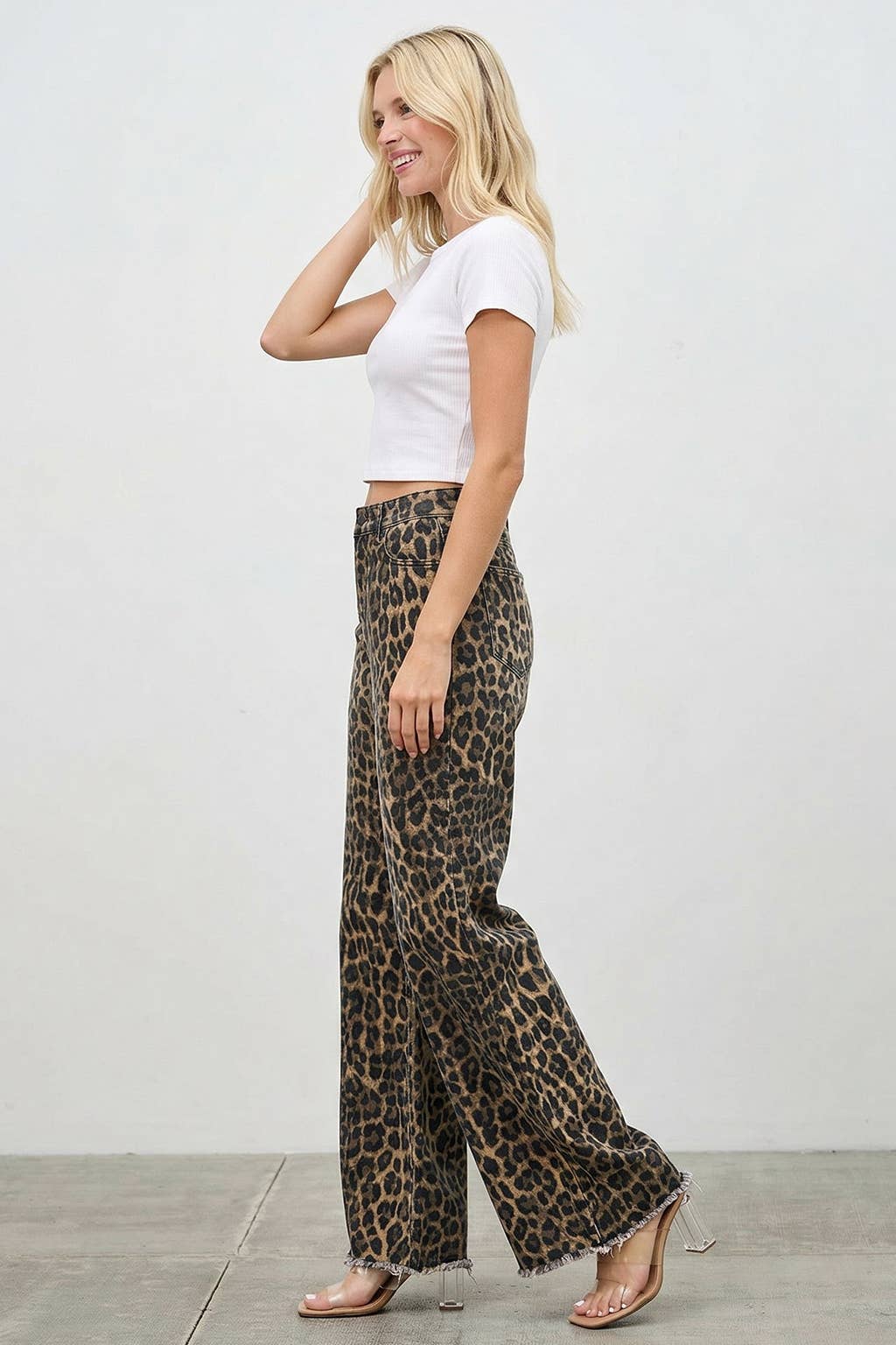HIGH RISE WIDE LEG LEOPARD JEANS