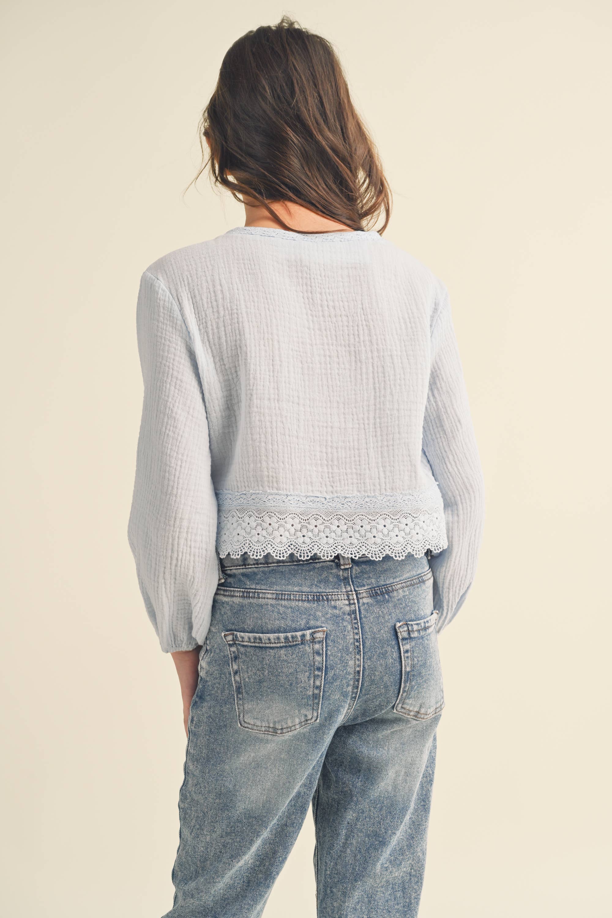 TWEEN KIDS GIRLS LONG SLEEVE BUTTON DOWN CROPPED TOP (7-14)