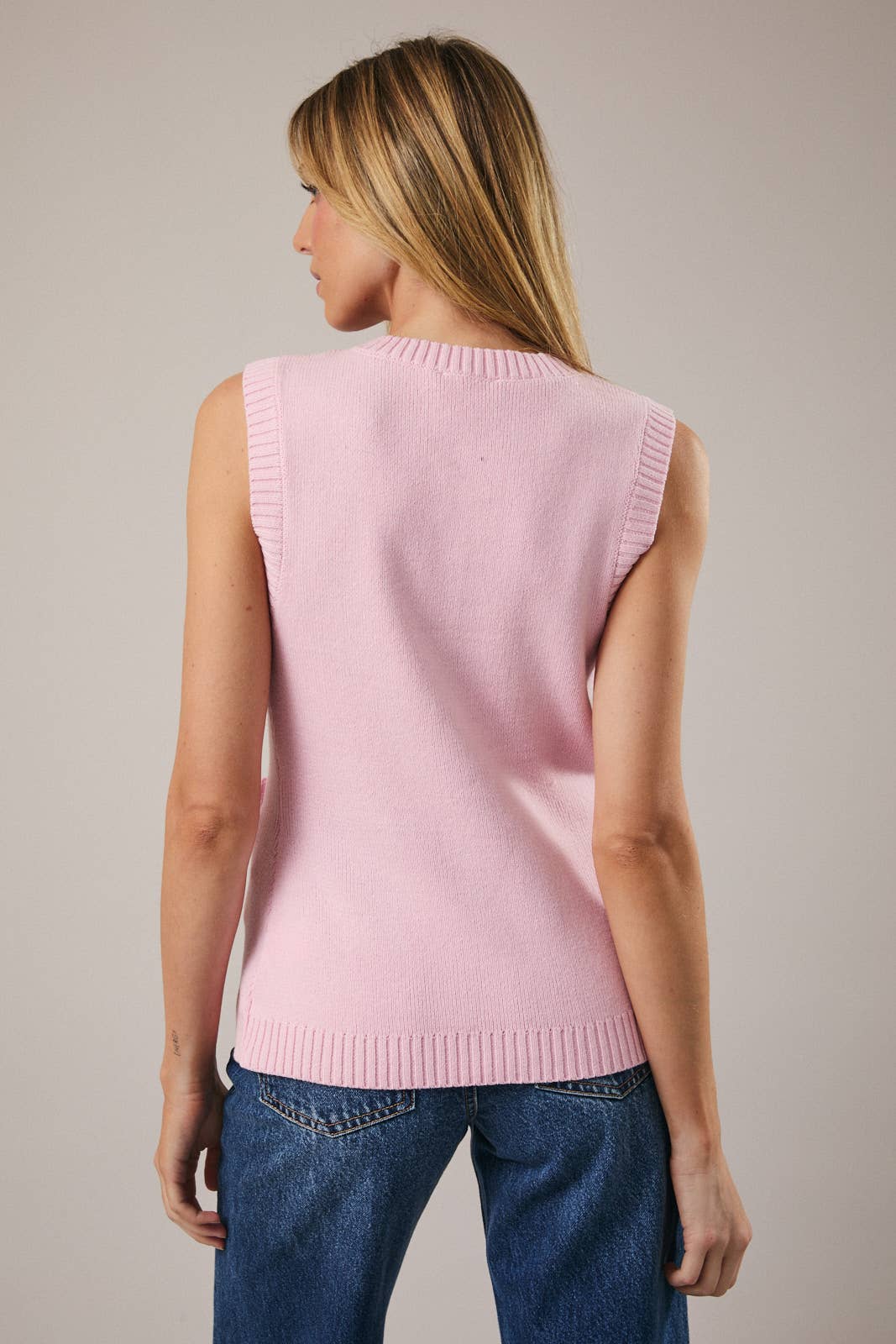 BUTTON DOWN KNIT VEST