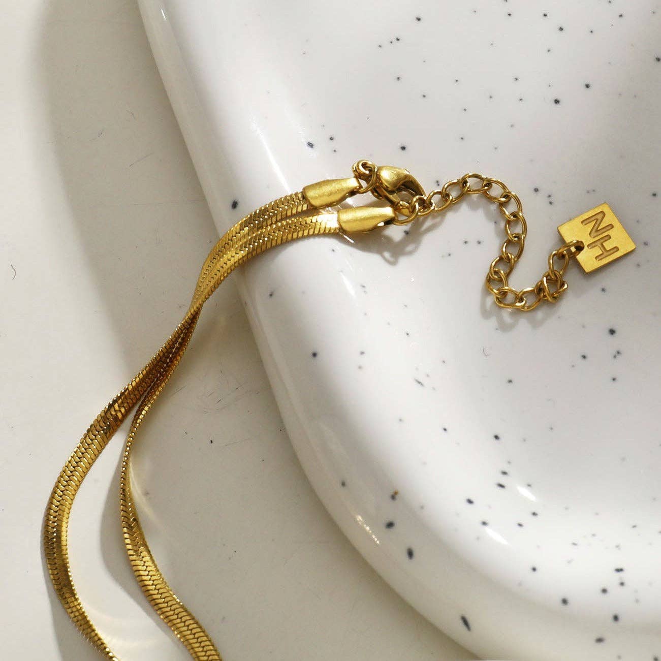 Snake Skin Textured Intertwined Lariat Chain Necklace