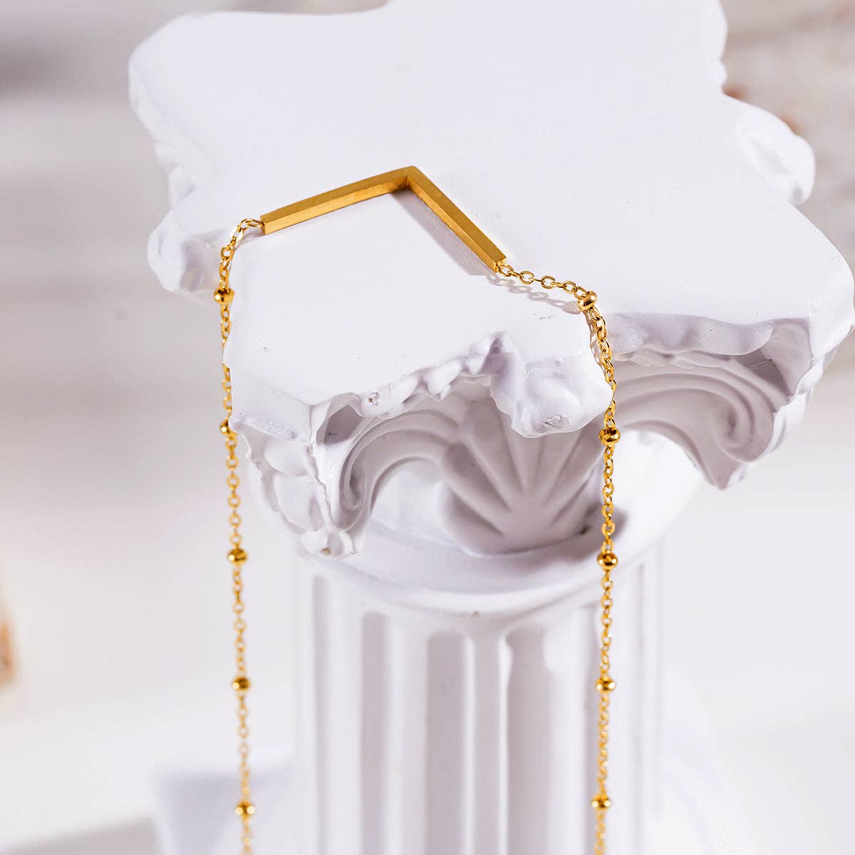 Beaded Dainty Chain Anchoring 'V' Shaped Zirconia Embedded Pendant Charm Necklace